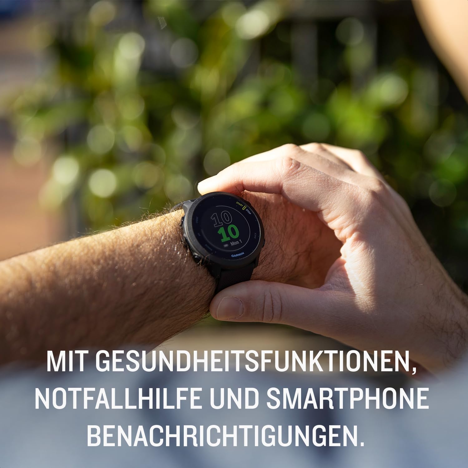 Garmin Forerunner 55 GPS-Laufuhr, 1,04" Always-On Display, Trainingsempfehlungen, Prognosen, Sport-Apps, 14 Tage Akku